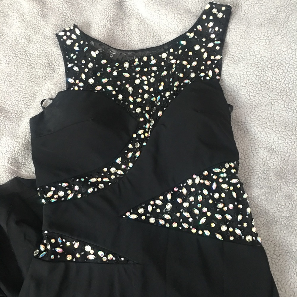 Prom Dress - Picture 3 of 8